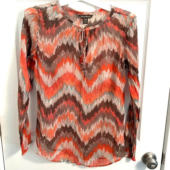 Tommy Bahama Fall color Georgia Winds Handkerchief Silk Chiffon Sheer Blouse M - Picture 1 of 3